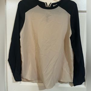 Anne Klein blouse. Medium.